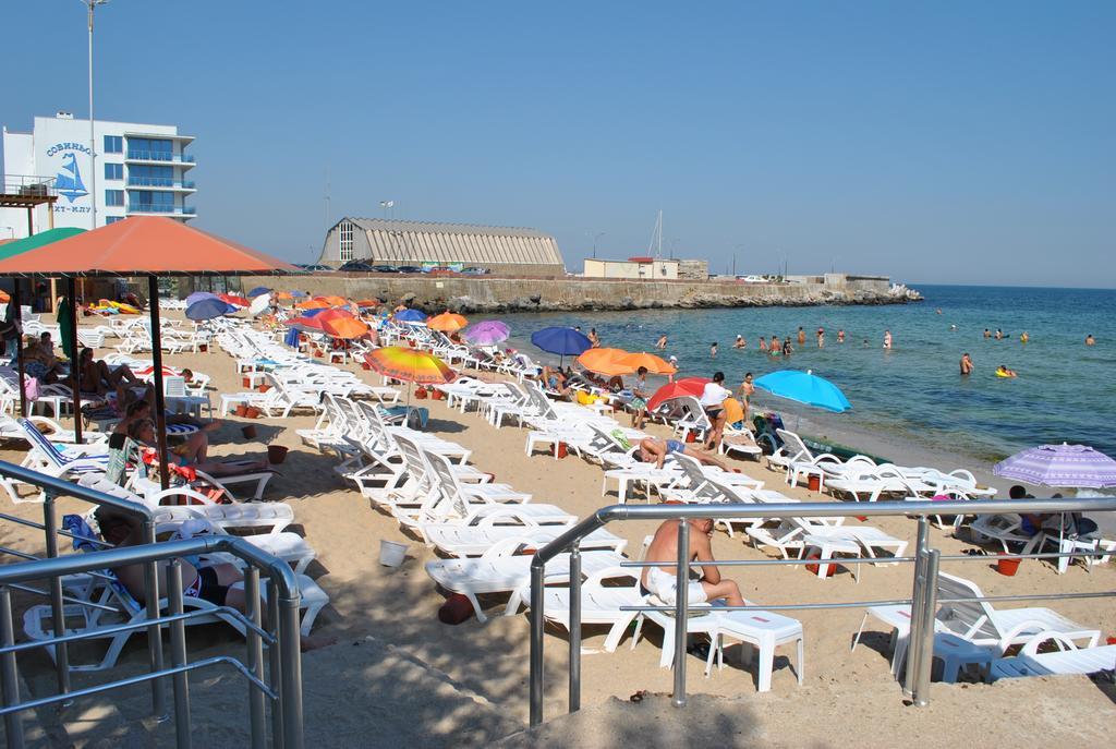 Hotel Kompleks Otdykha Elki-Palki Odessa Exterior foto