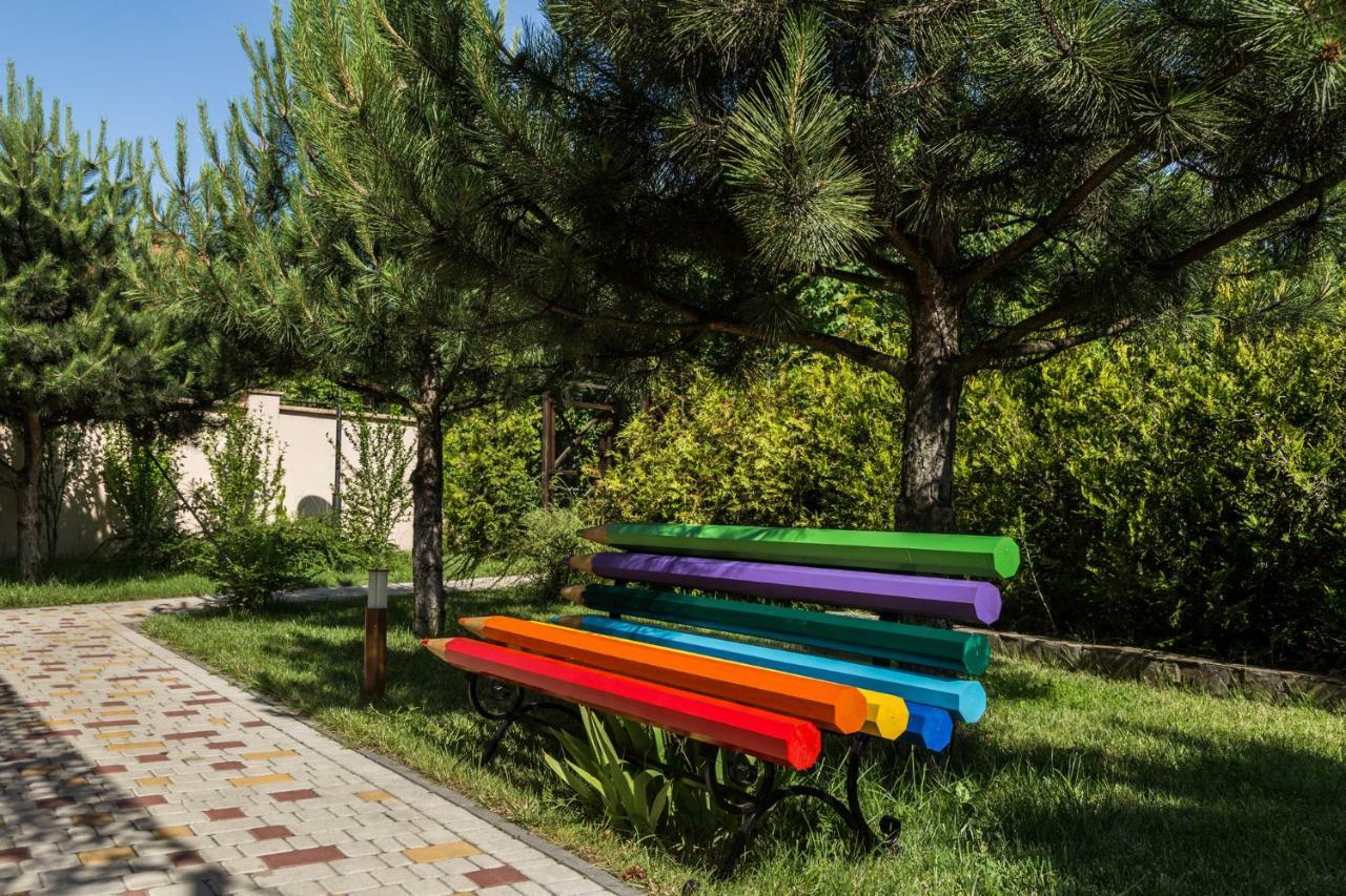 Kompleks Otdykha Elki-Palki Burlach'ya Balka Exterior foto